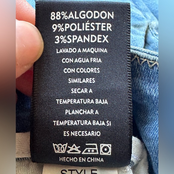 DEAR JOHN Classic Casual Blue Jean Shorts With Front & Back Pockets Sz 31. Waist - Picture 13 of 14